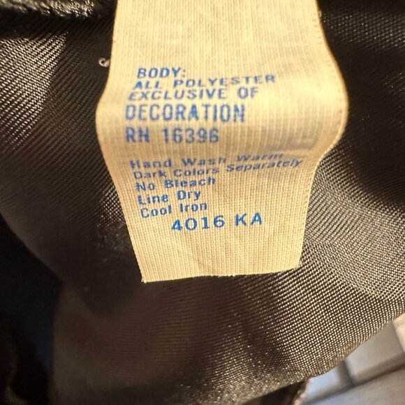 Warners | VTG Black Satin Slip Skirt Lace Trim Slit Small 55317 Fairy Goth - Picture 9 of 9